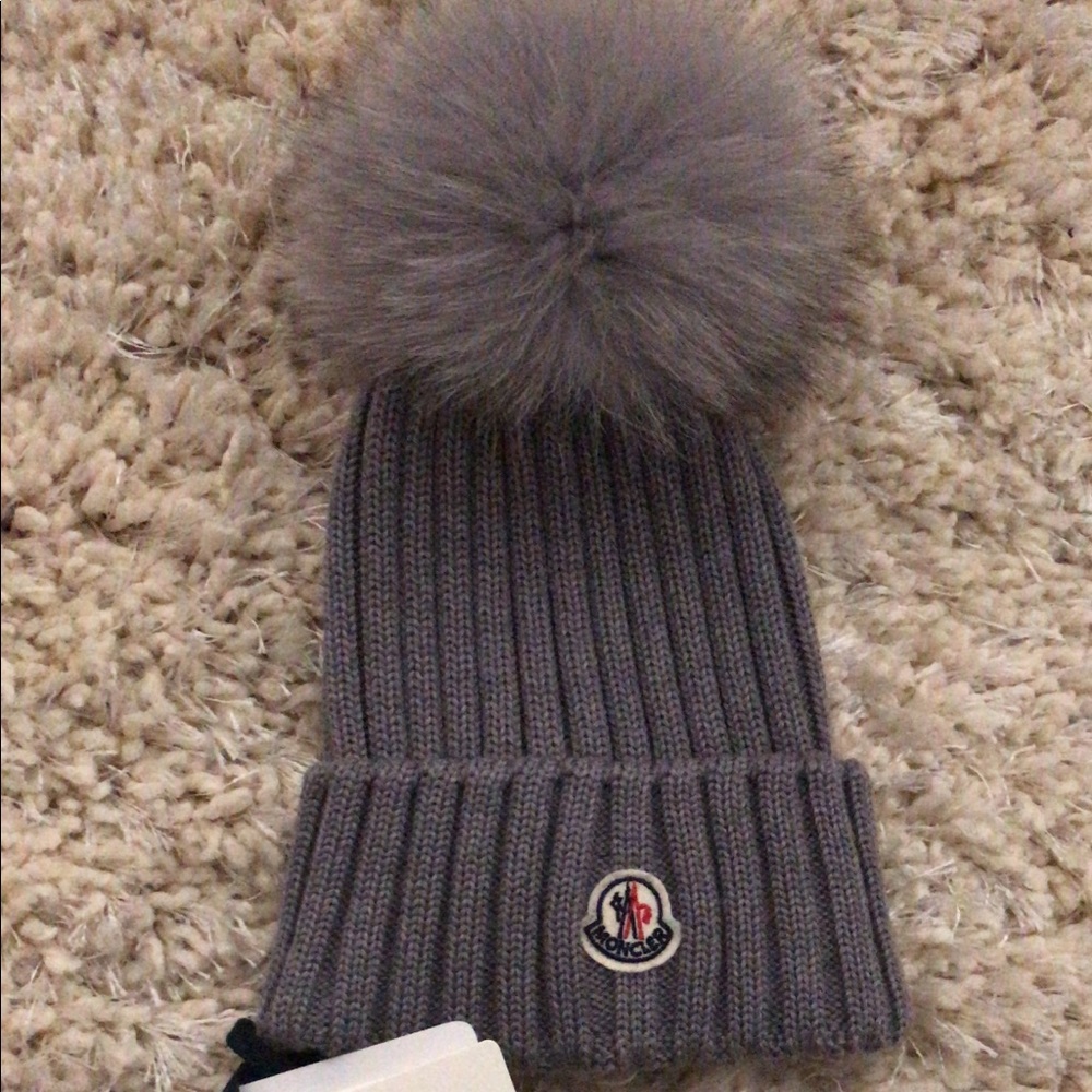 📍Sold📍Authentic Moncler Hat